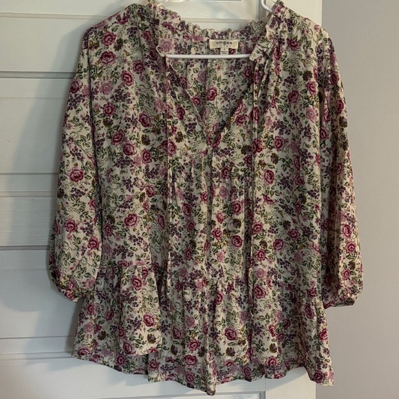 Umgee Floral Blouse in Purple and Green - Picture 1 of 4